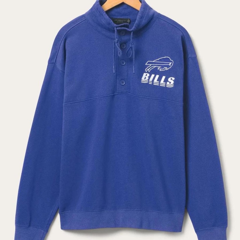 Junk Food Men's Blue and Navy Sweatshirt